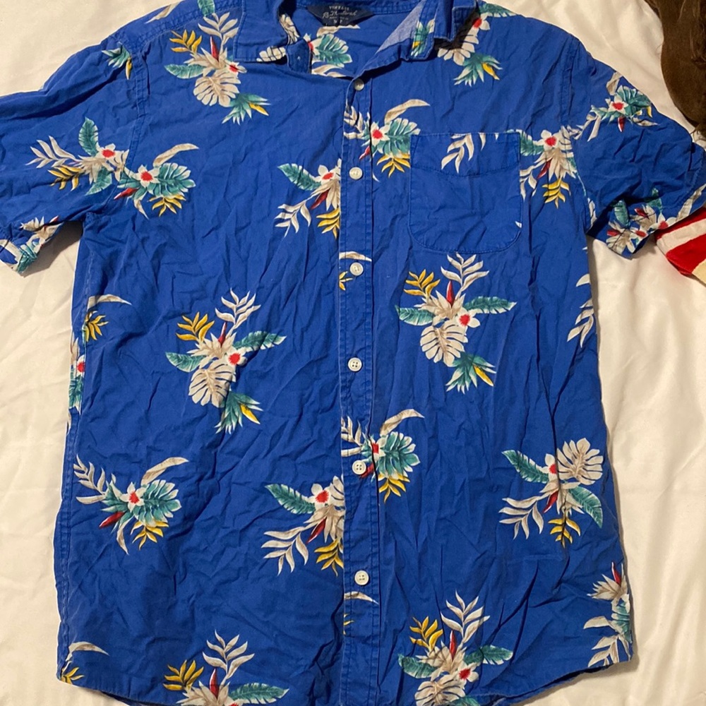 Hawaiian shirt